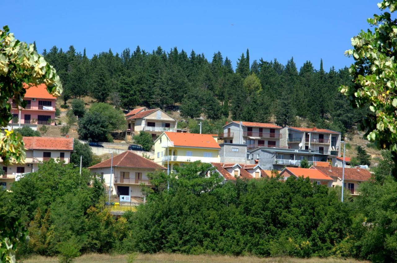 Angel Sky Apartamento Drniš Exterior foto